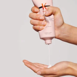 Kérastase Kerastase Genesis Fondant Renforçateur 200ml - après-shampooing Fortifiant Pour Cheveux Faibles 5 Kérastase Kerastase Genesis Fondant Renforçateur 200ml - après-shampooing Fortifiant Pour Cheveux Faibles -Kérastase A HG022401 3 500x500 1